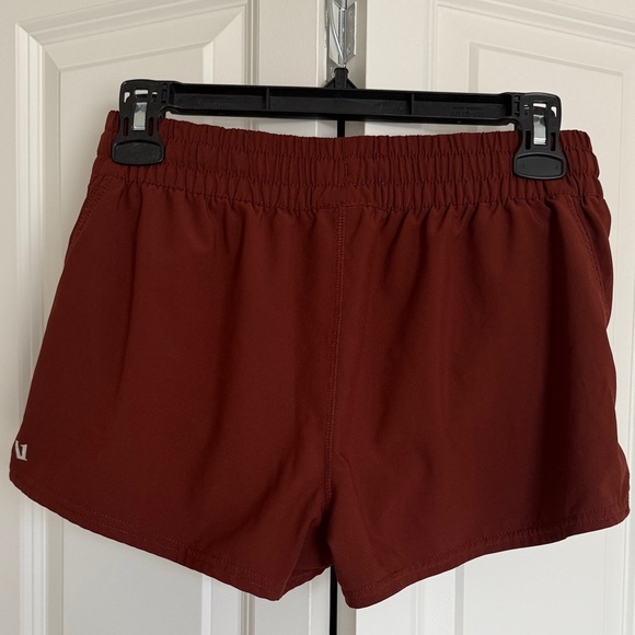 Vuori Women's Clementine Shorts - Picture 3 of 5